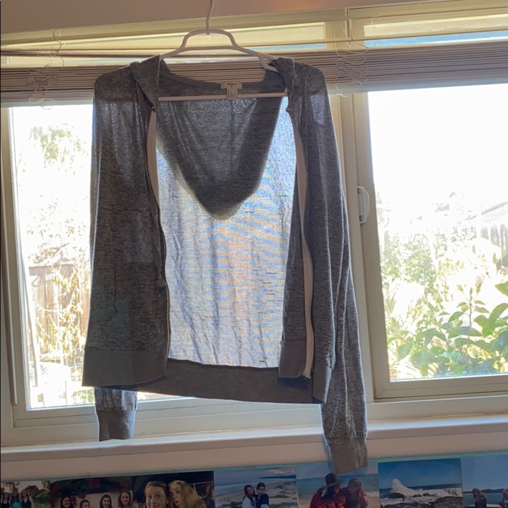 Cute Simple Gray Forever 21 Zip-down